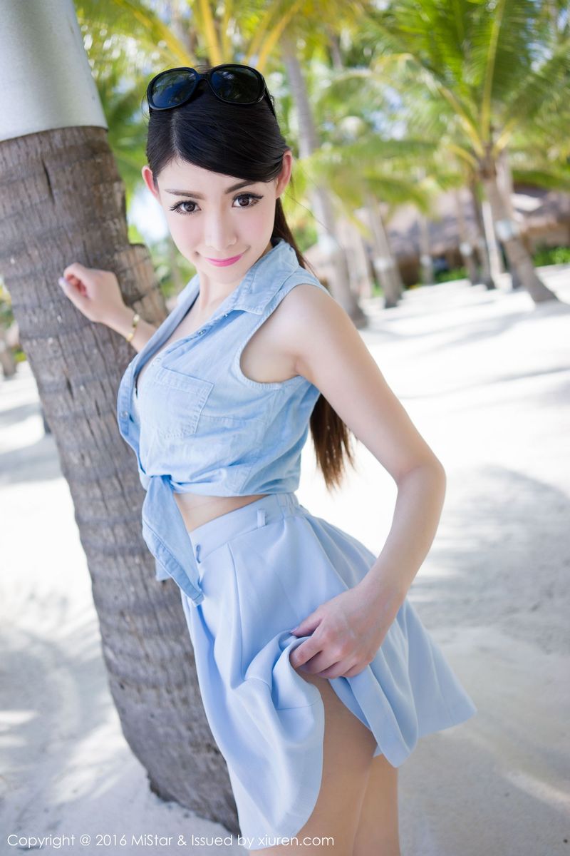 性感女神Mara酱比基尼+水手服系列薄荷岛旅拍