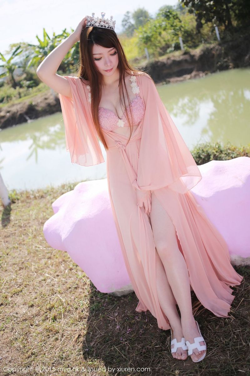 美女模特MARA醬牛仔热裤+唯美薄纱泰国清迈旅拍