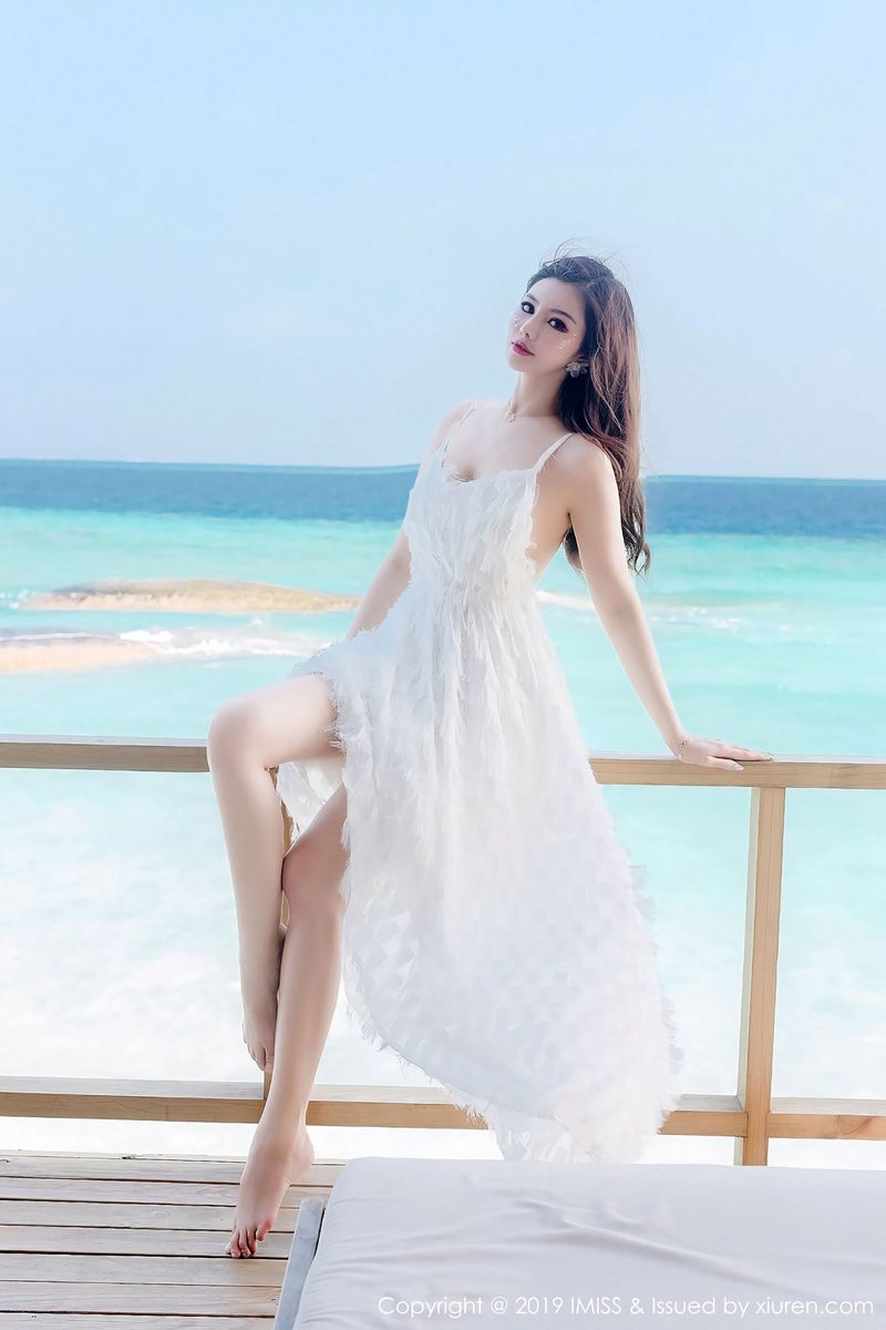 气质女神若彤boomboom唯美不失性感马尔代夫旅拍