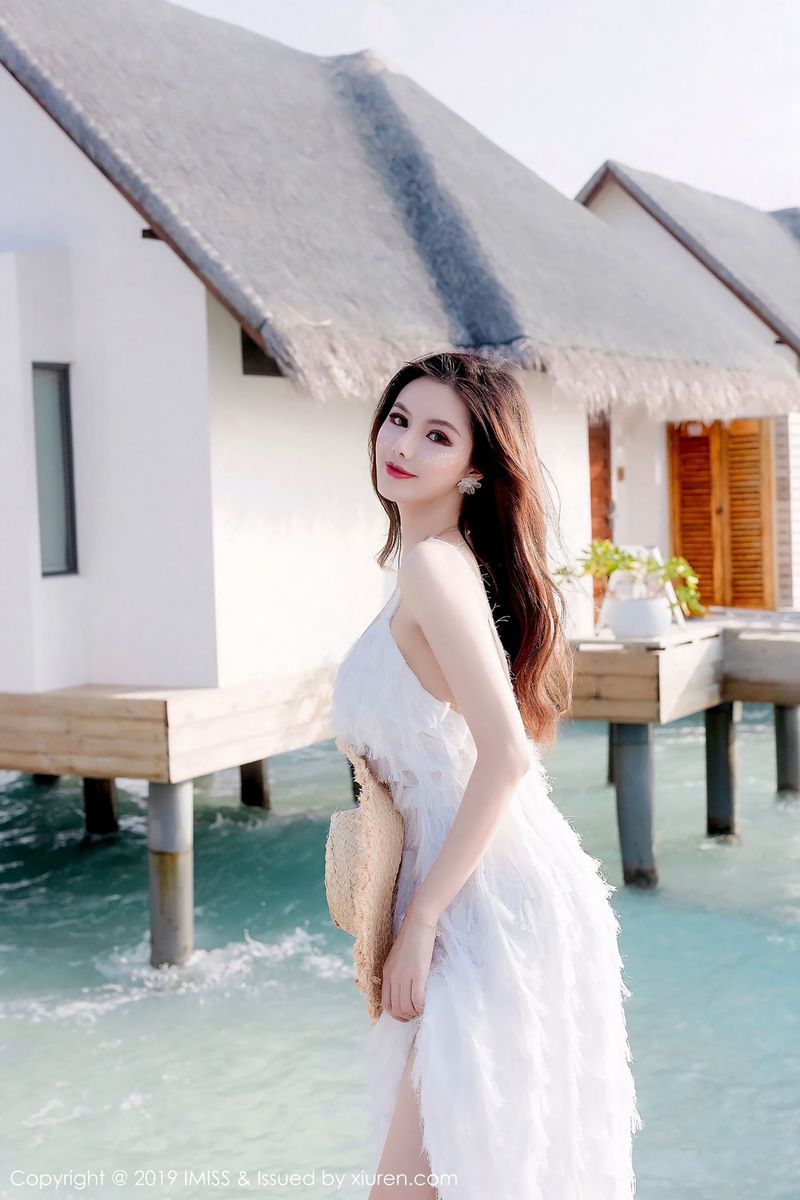 气质女神若彤boomboom唯美不失性感马尔代夫旅拍