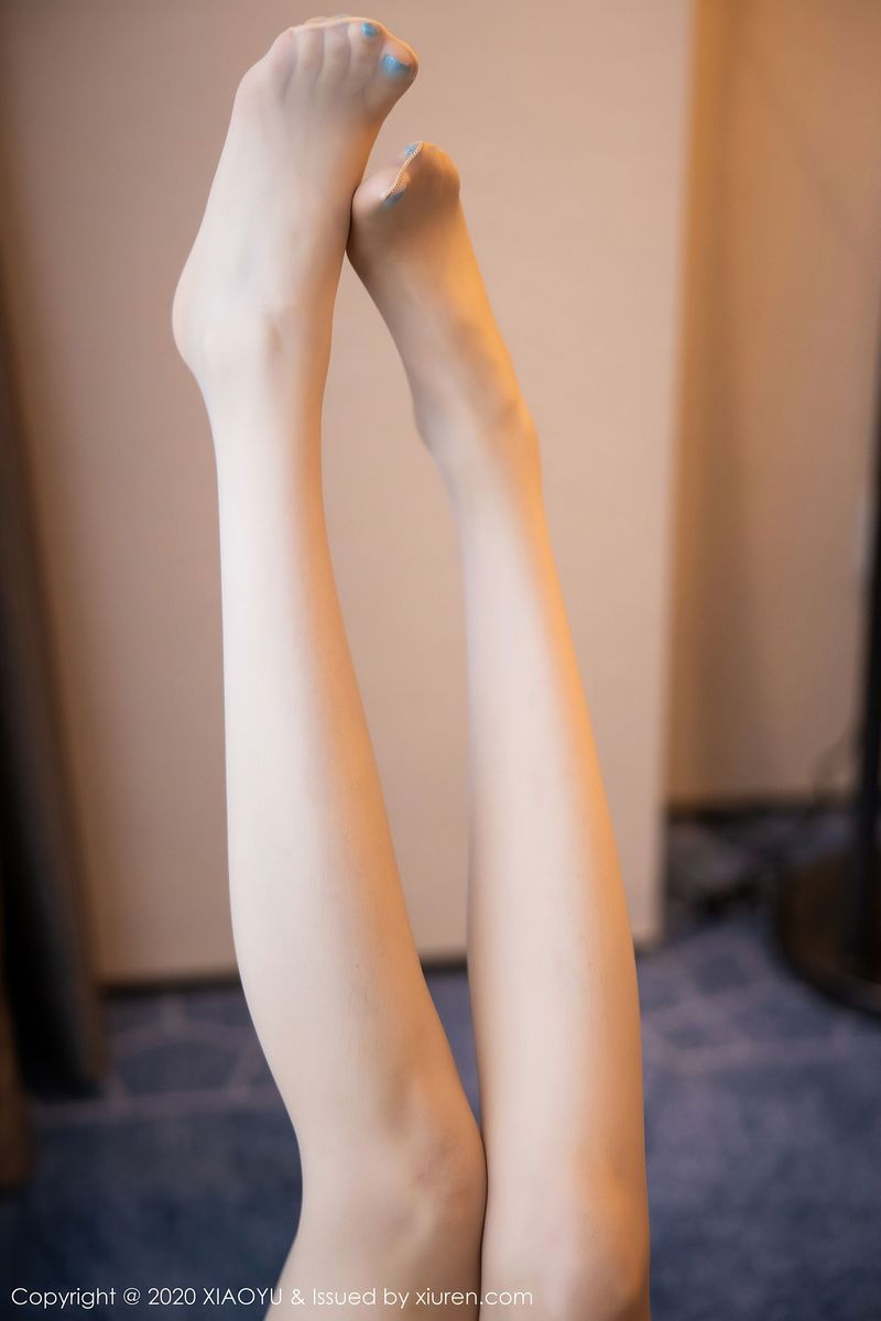 性感女神黄楽然韵味旗袍与丝袜美腿极致套图