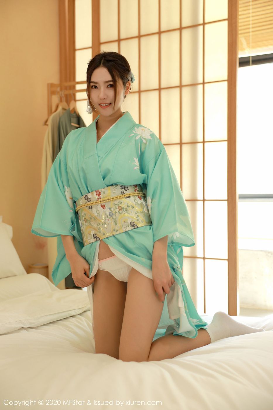 美女模特方子萱韵味和服日系场景妖娆写真