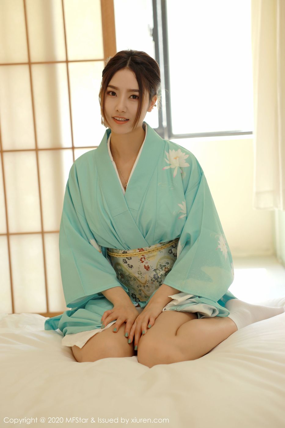 美女模特方子萱韵味和服日系场景妖娆写真