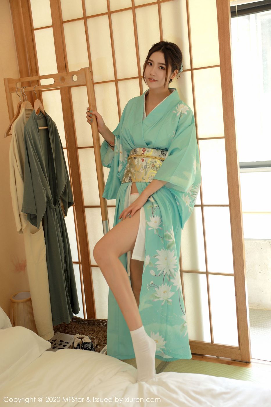 美女模特方子萱韵味和服日系场景妖娆写真