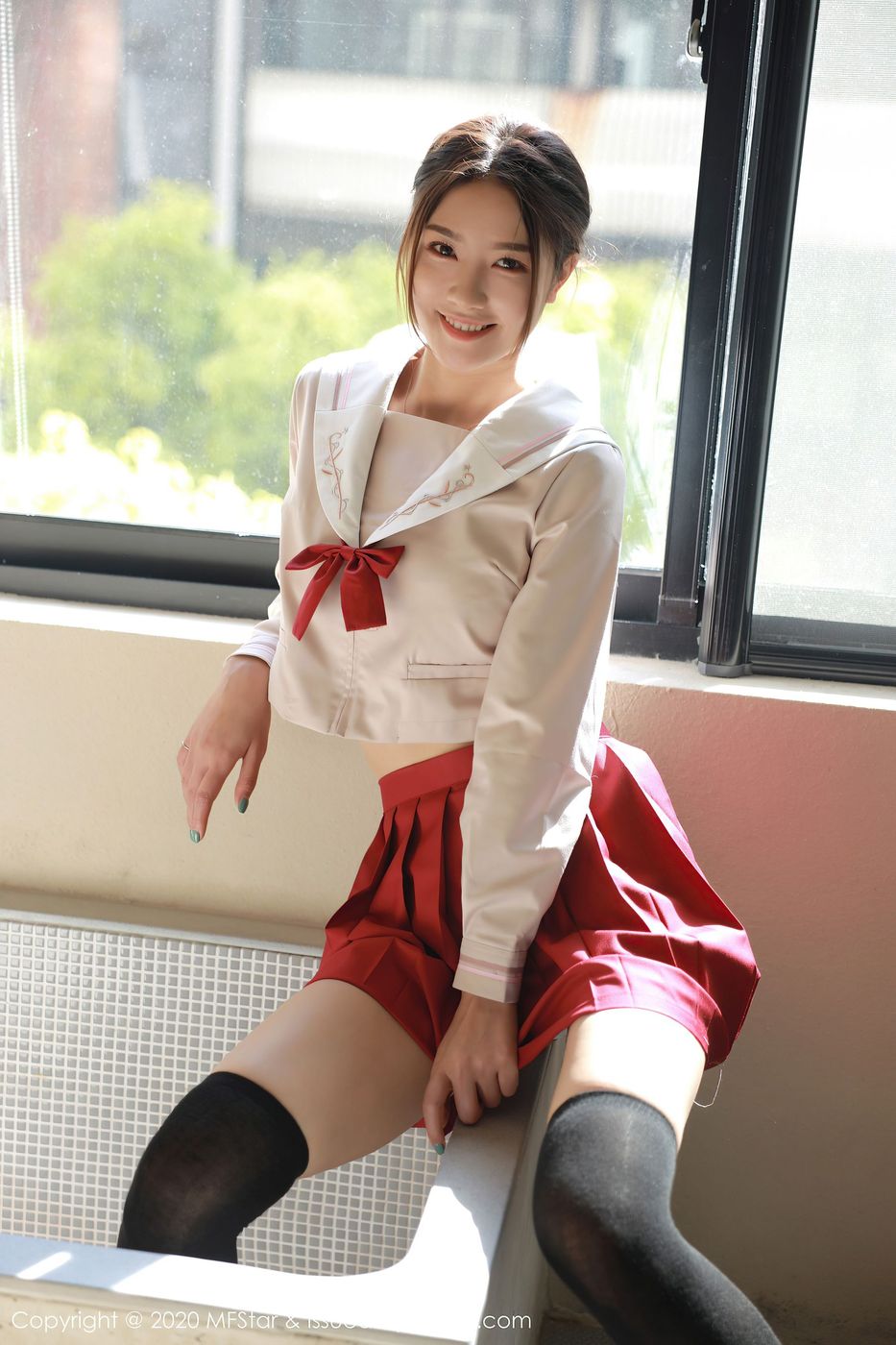 美女模特方子萱经典JK制服系列性感私房写真