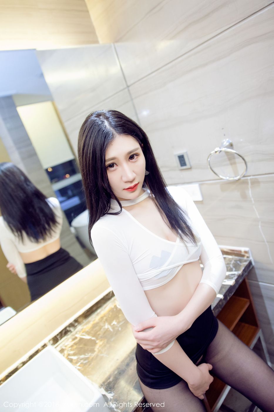 美女模特玄子黑丝OL+开档丝袜+SM捆绑情趣写真