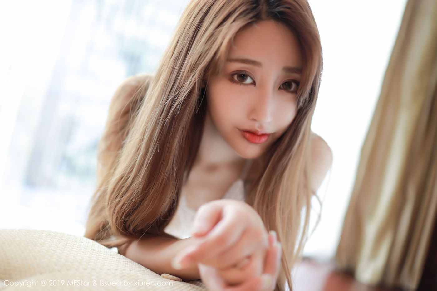 美女模特Betty林子欣真空薄透镂空内衣性感写真