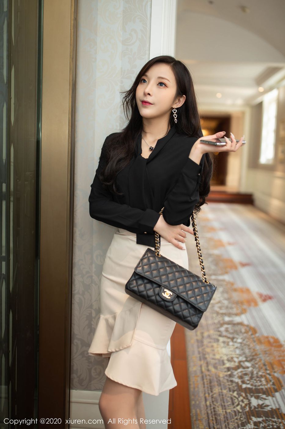 美女模特陈小喵陈总报恩记职场诱惑轻熟女主题写真