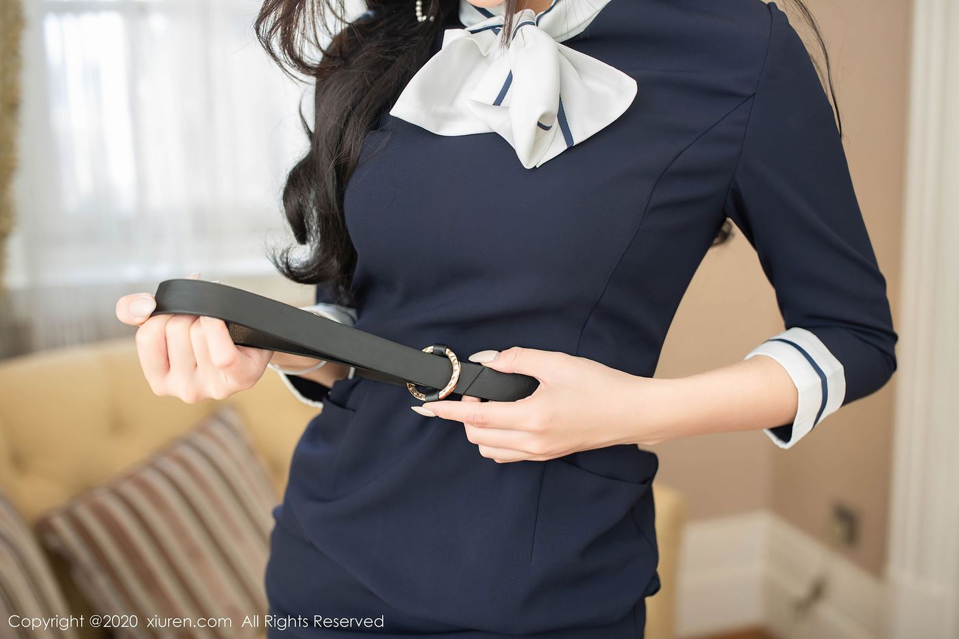 美女模特陈小喵黑丝美腿职场OL陈总报恩记主题写真