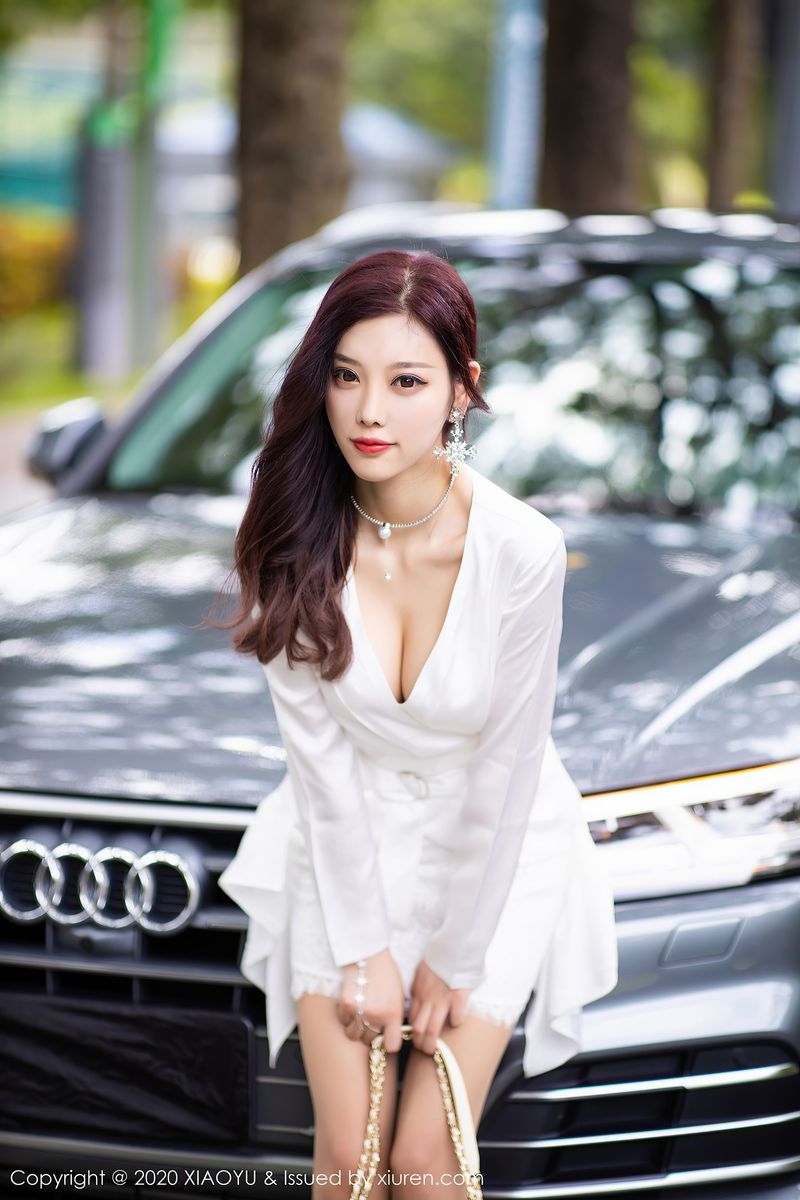 性感女神杨晨晨sugar明亮通透车拍系列阳朔旅拍