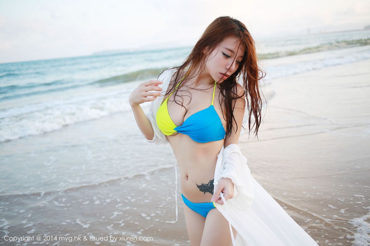 美女模特vetiver嘉宝贝儿海边沙滩+比基尼三亚旅拍