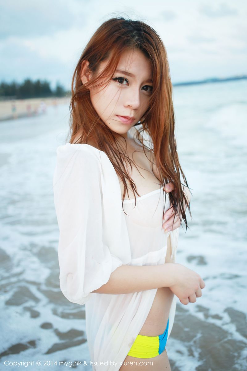 美女模特vetiver嘉宝贝儿海边沙滩+比基尼三亚旅拍