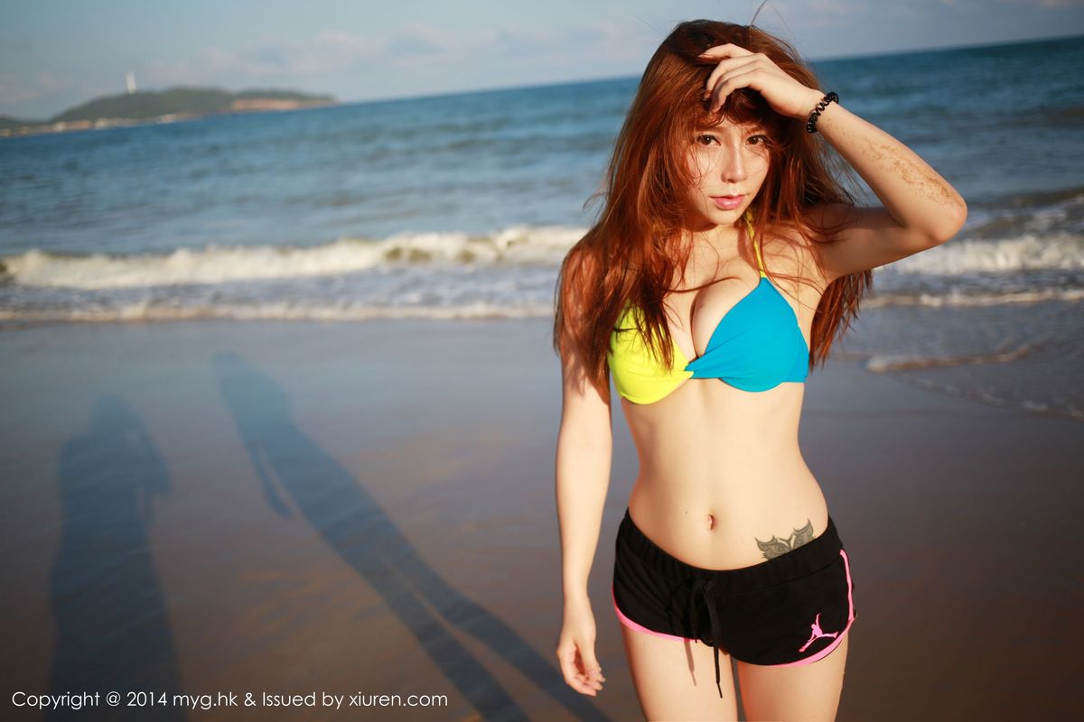 美女模特vetiver嘉宝贝儿海边沙滩+比基尼三亚旅拍