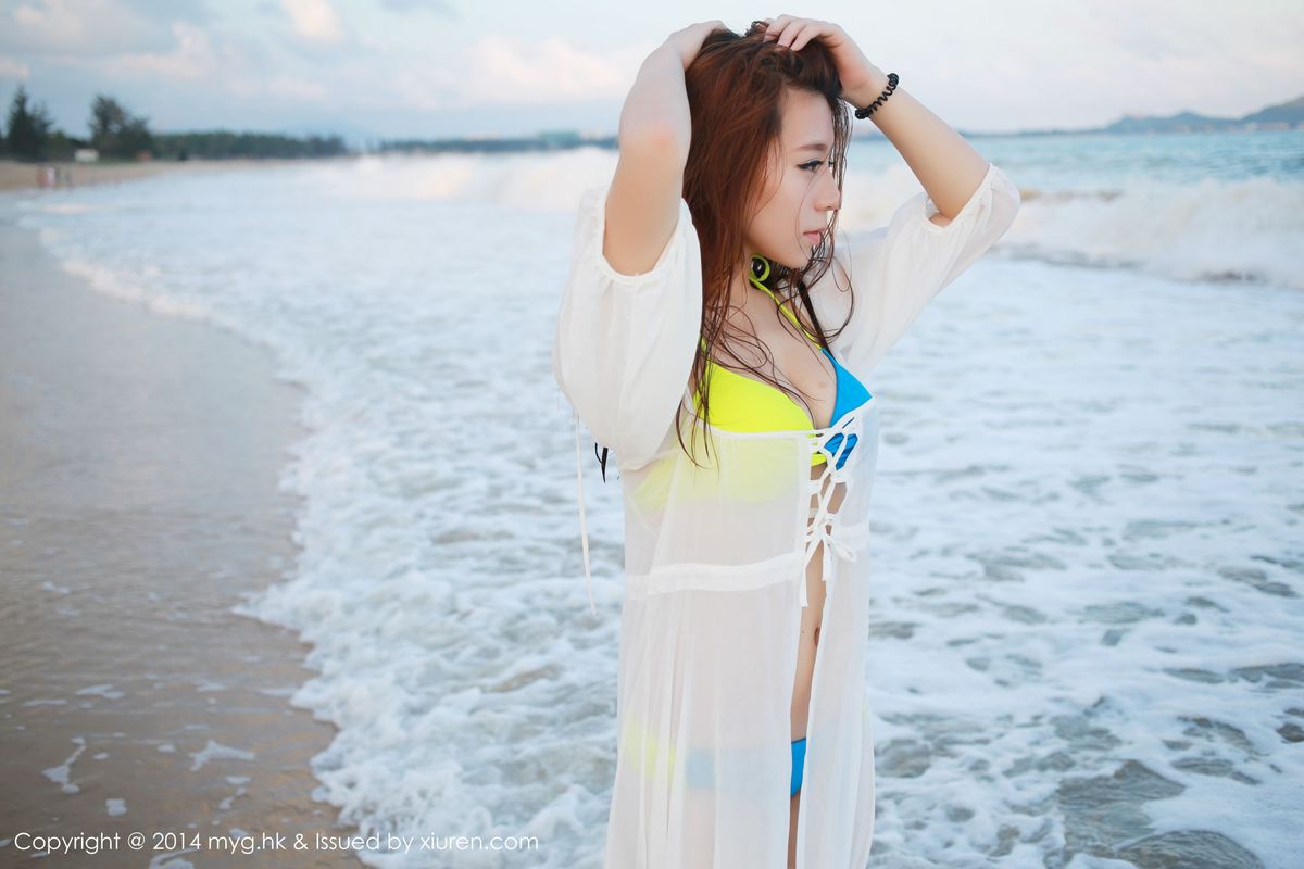 美女模特vetiver嘉宝贝儿海边沙滩+比基尼三亚旅拍