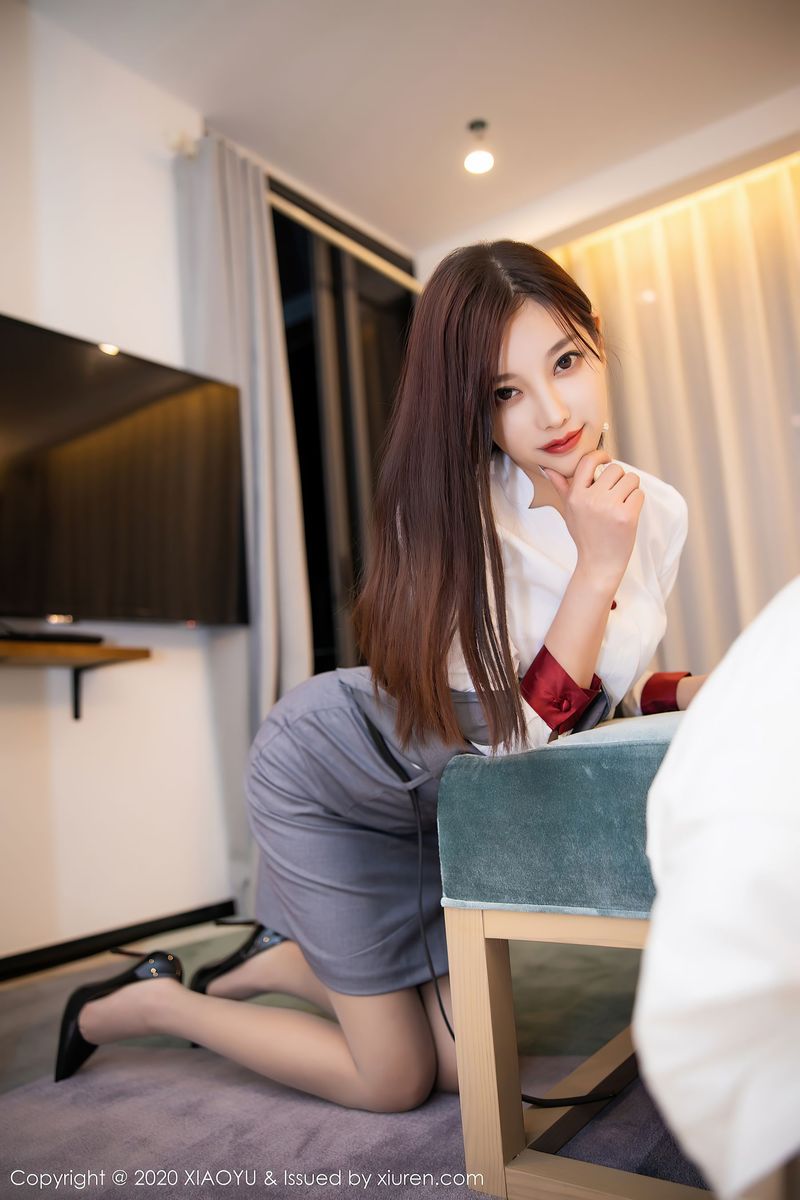 性感女神杨晨晨sugar空乘制服捆绑系列清远旅拍