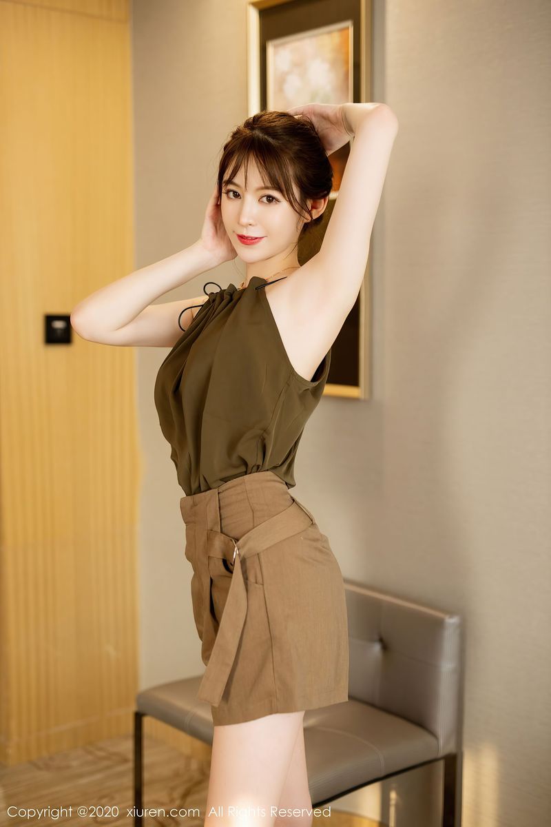 美女模特yoo优优 - 樱唇娇艳+御姐气息性感写真