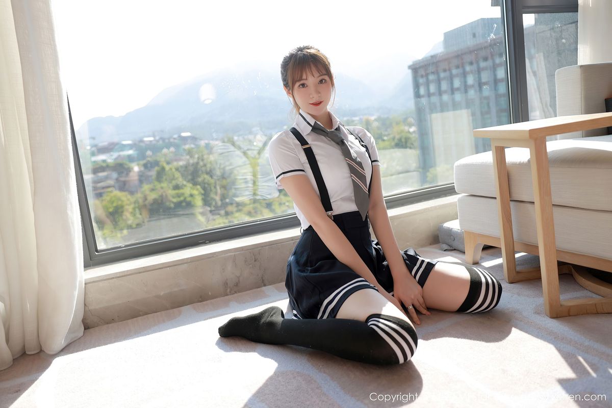 美女模特yoo优优 - 学院风校服清纯系列四川旅拍