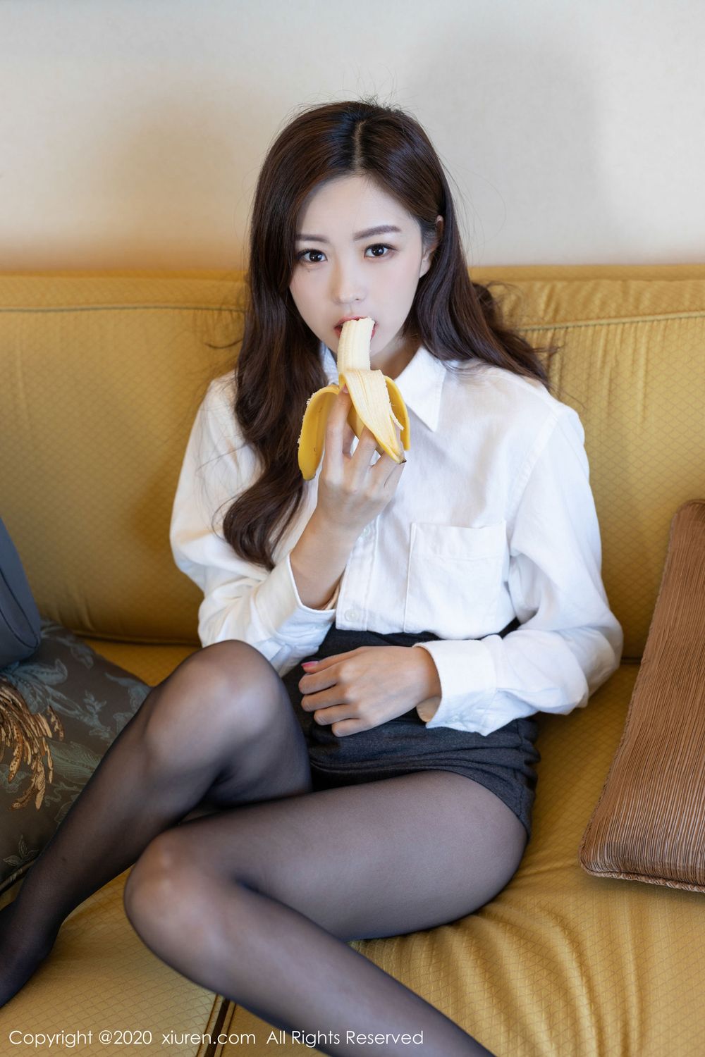 美女模特杨紫嫣Cynthia上班女郎地铁尾随系列套图