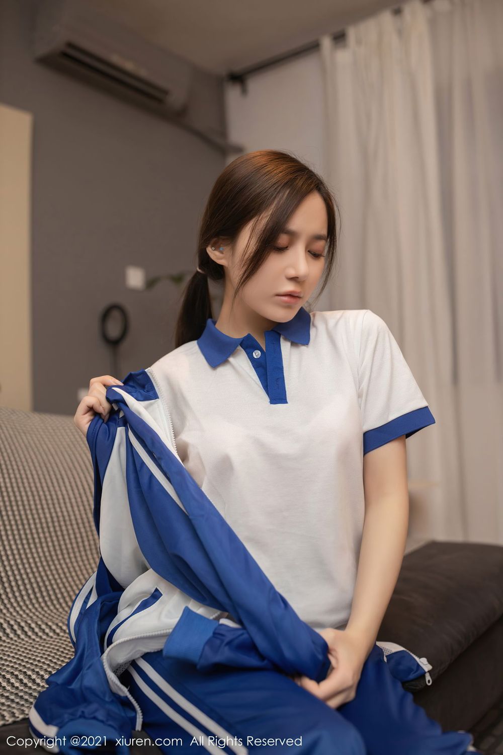 美女模特鱼子酱Fish留学生备考主题性感写真