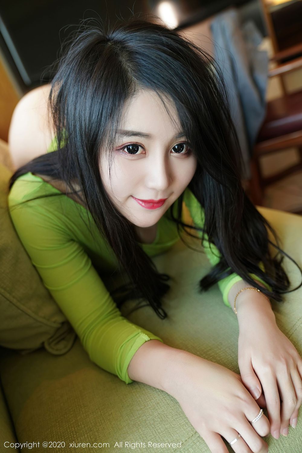 美女模特美七Mia - 童颜巨乳轻薄内衣性感写真