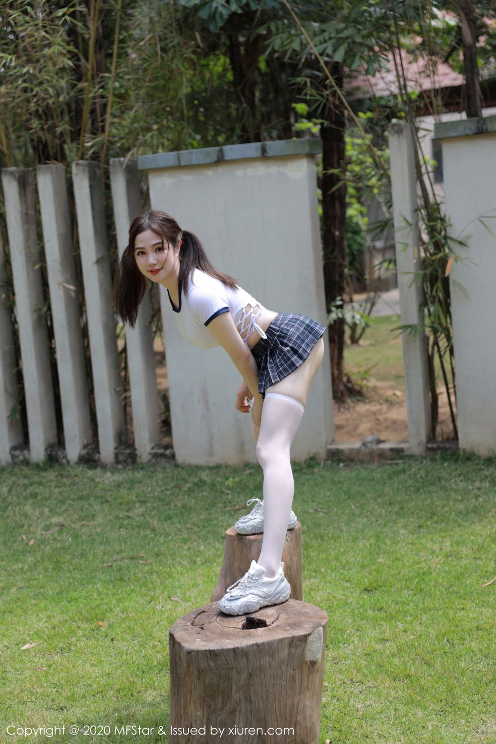 模特蛋糕Cake - 丝袜美腿&JK制服系列三亚旅拍