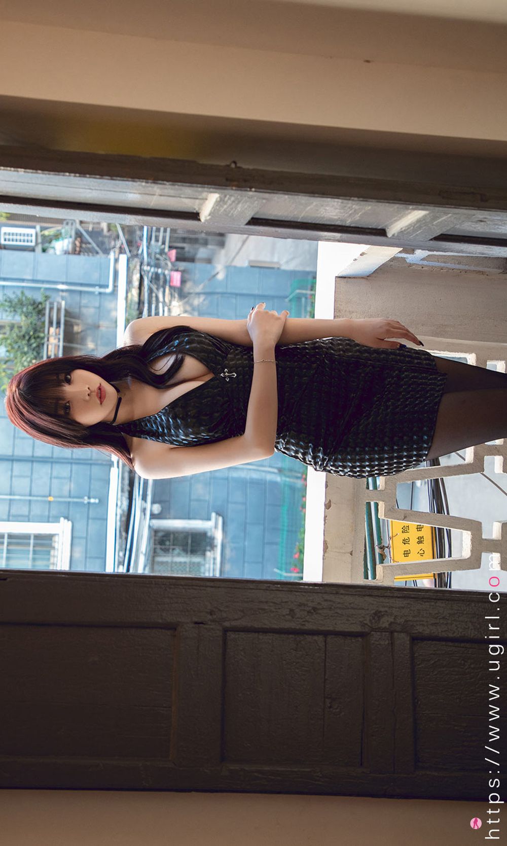 美女模特芝芝Booty - 时分性感的姑娘主题性感写真