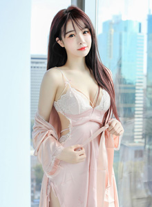 [XiuRen秀人网] 新人模特南初妹妹 - 曼妙身材粉色吊裙首套写真 No.2666