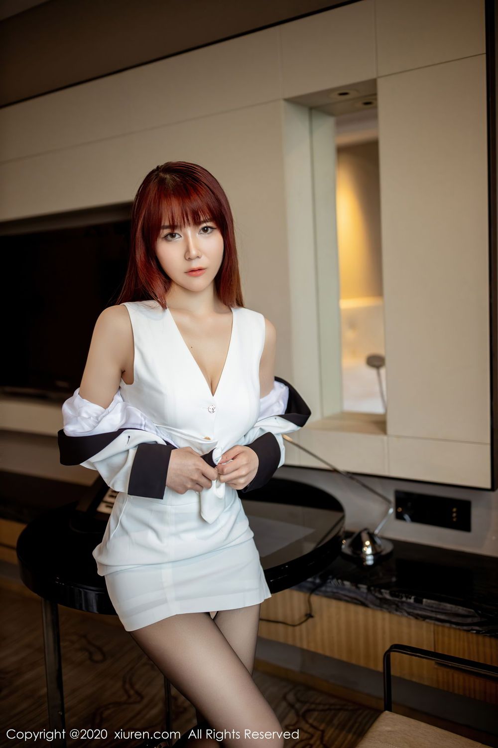 美女模特fairy如歌 - 飒爽职场制服黑丝系列性感写真