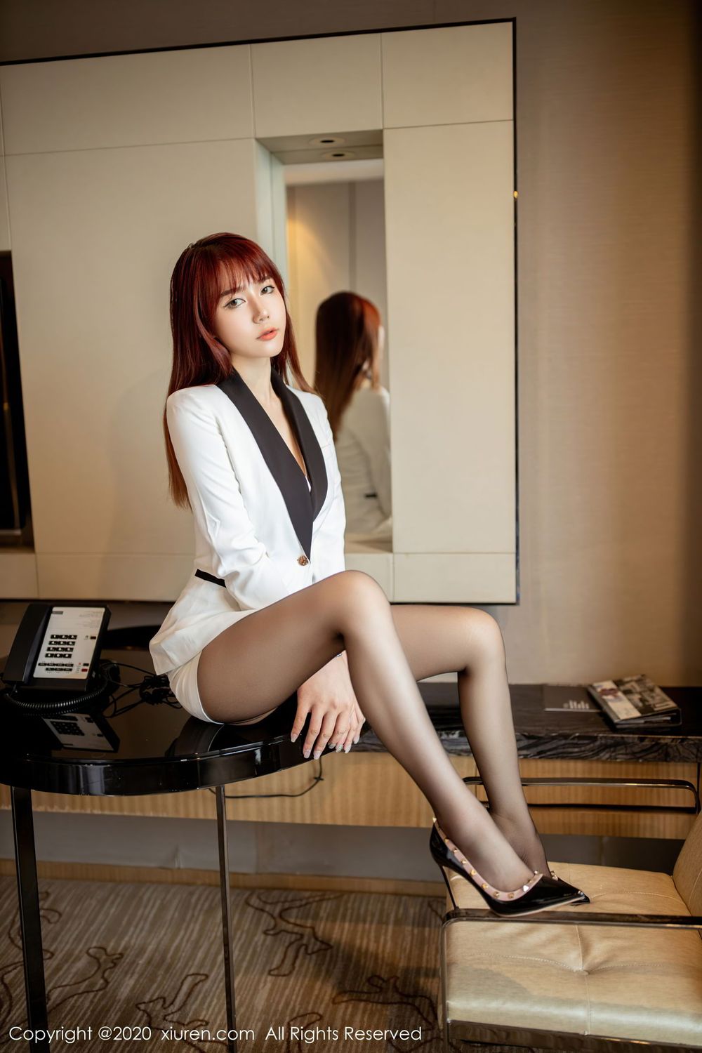 美女模特fairy如歌 - 飒爽职场制服黑丝系列性感写真