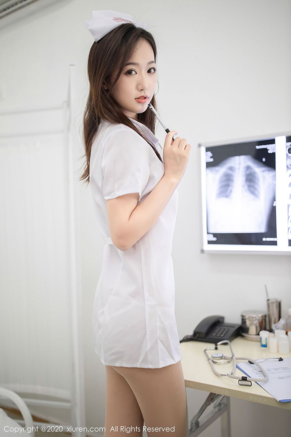 美女模特唐安琪 - 丝袜美腿护士制服系列性感写真