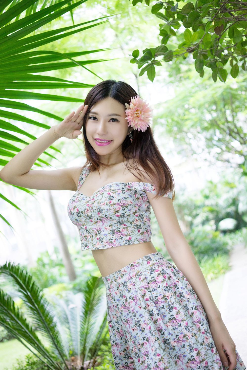 宅男女神绮里嘉Ula - 黑丝美腿情趣内衣系列写真