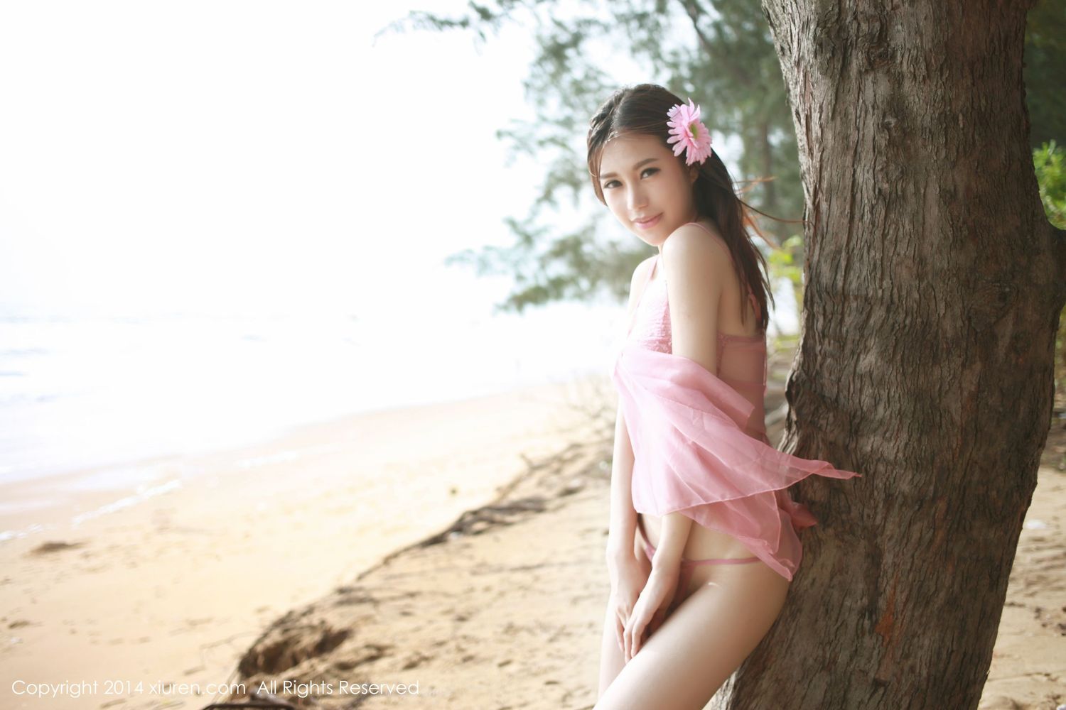 美女模特绮里嘉ula - 海边比基尼风情泳装套图