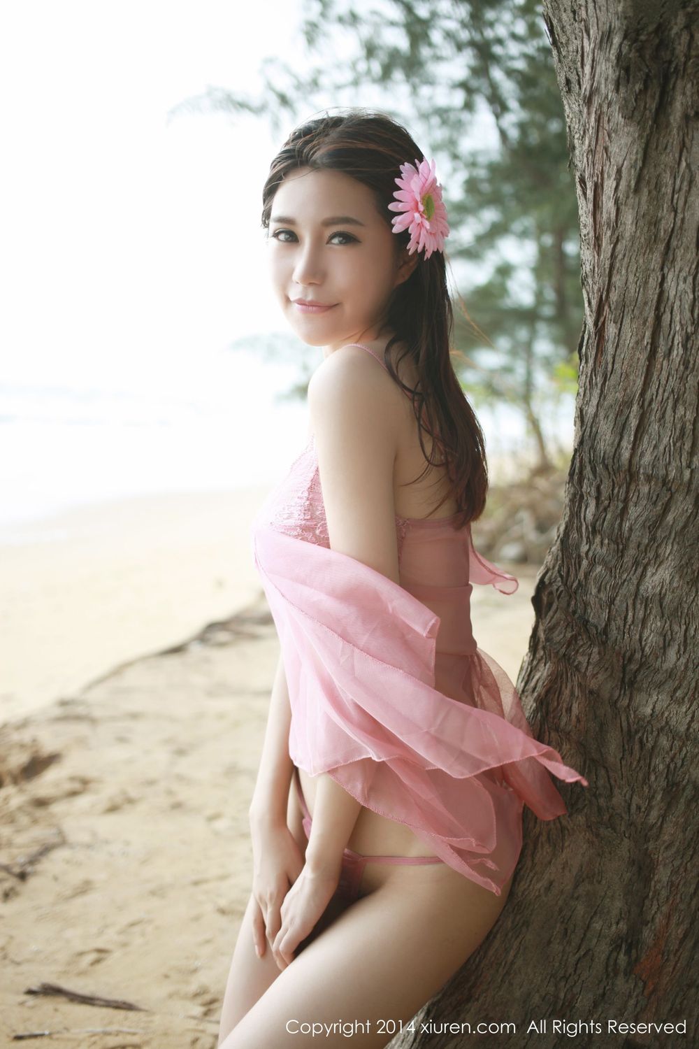 美女模特绮里嘉ula - 海边比基尼风情泳装套图