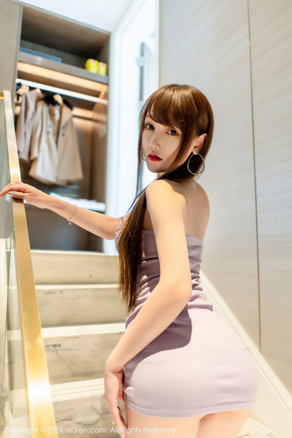 新人妹子星小兔Meetu - 丝袜美腿娇小可人首套写真