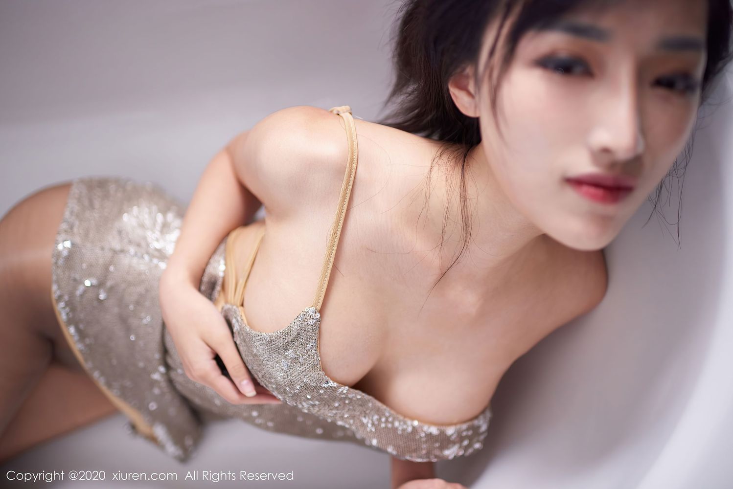 美女模特还是陈梵妮 - 丝袜美腿高跟鞋系列性感写真