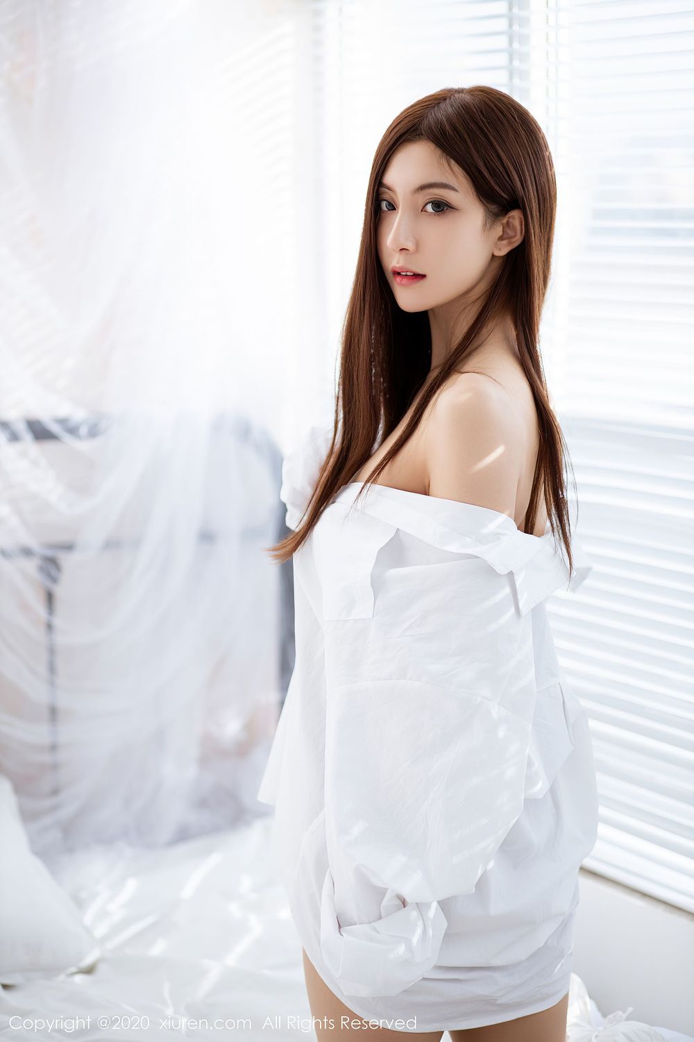 美女模特林文文yooki - 白衬衫女秘书主题写真