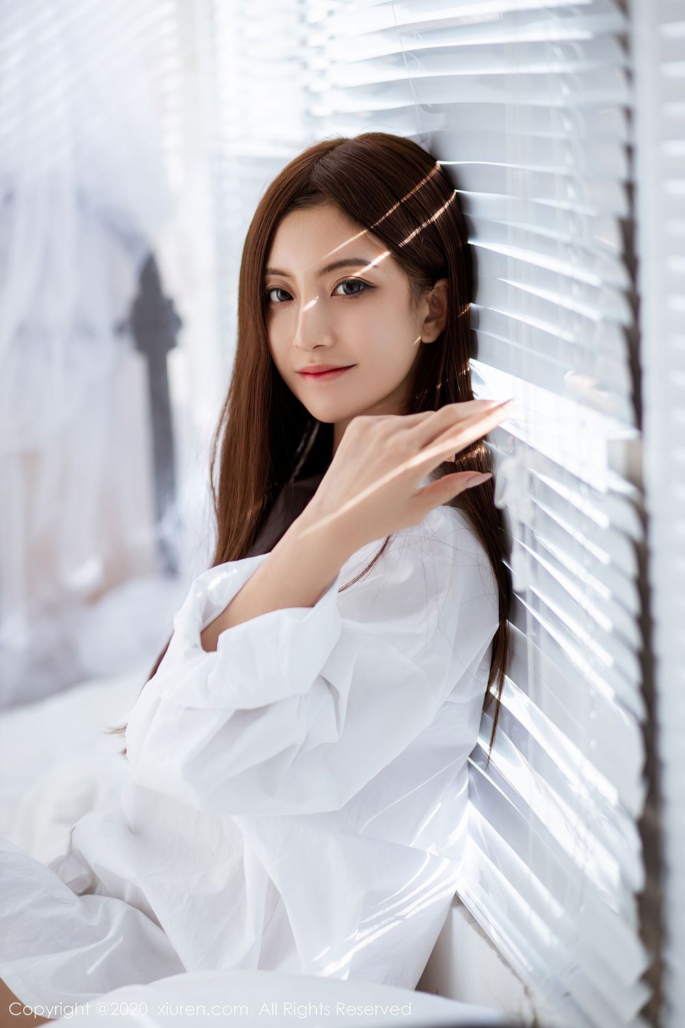 美女模特林文文yooki - 白衬衫女秘书主题写真
