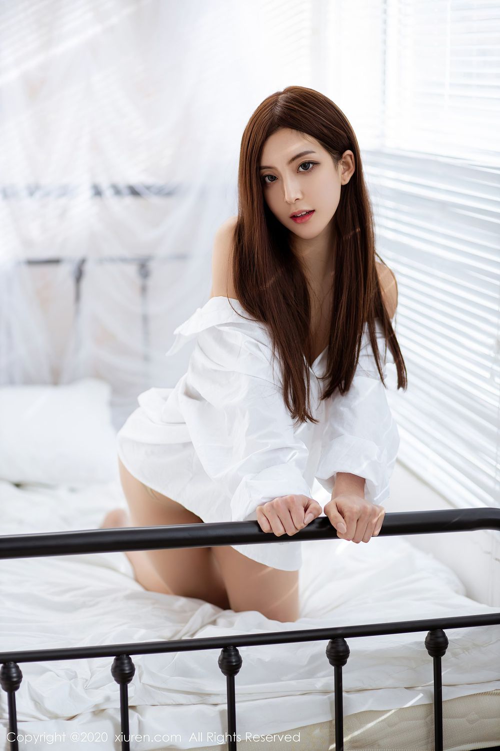美女模特林文文yooki - 白衬衫女秘书主题写真