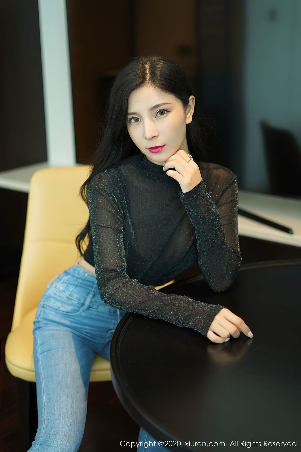 美女模特小蛮妖Yummy - OL风格与牛仔裤性感写真