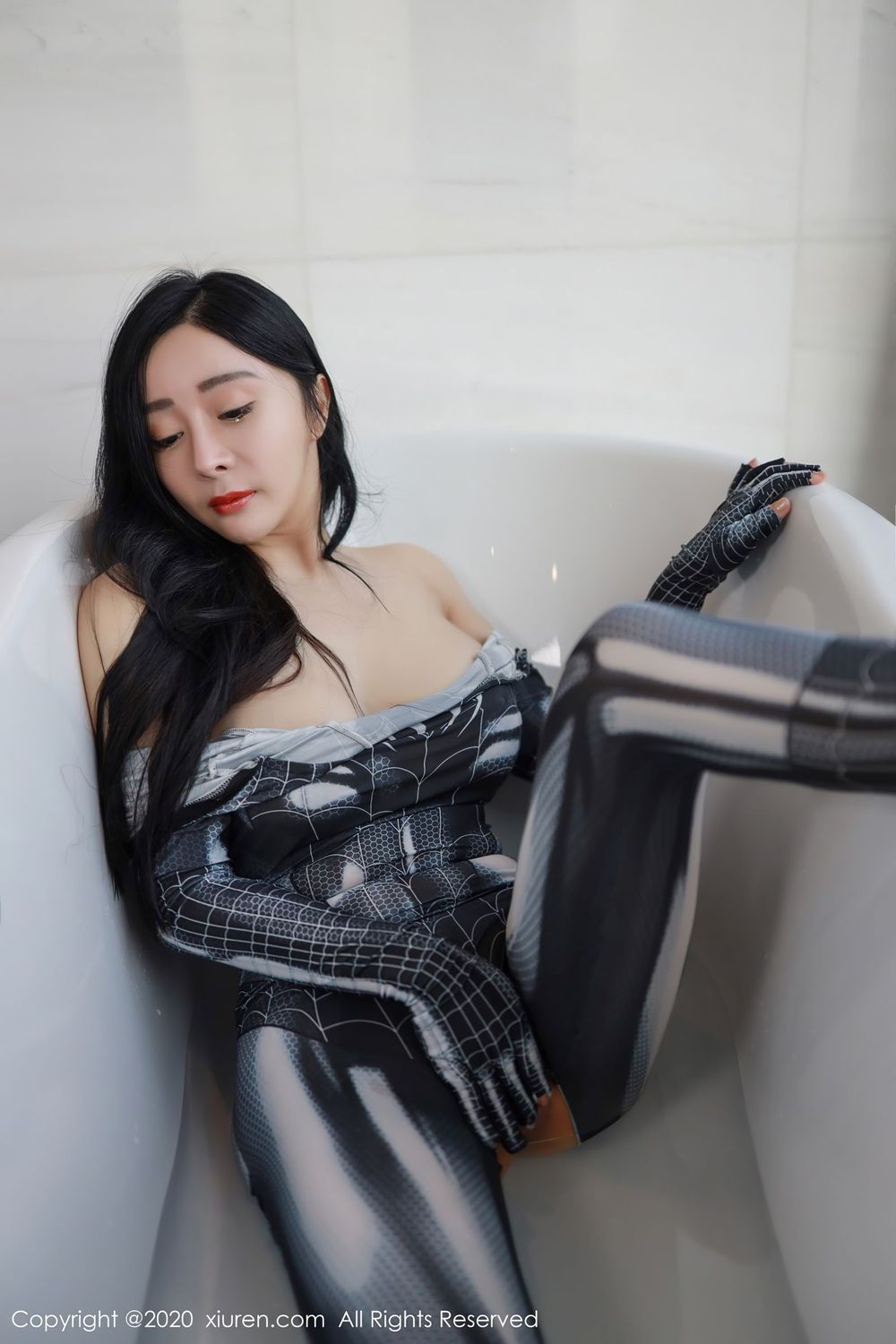 美女模特允薾 - 角色扮演蜘蛛侠服饰系列写真