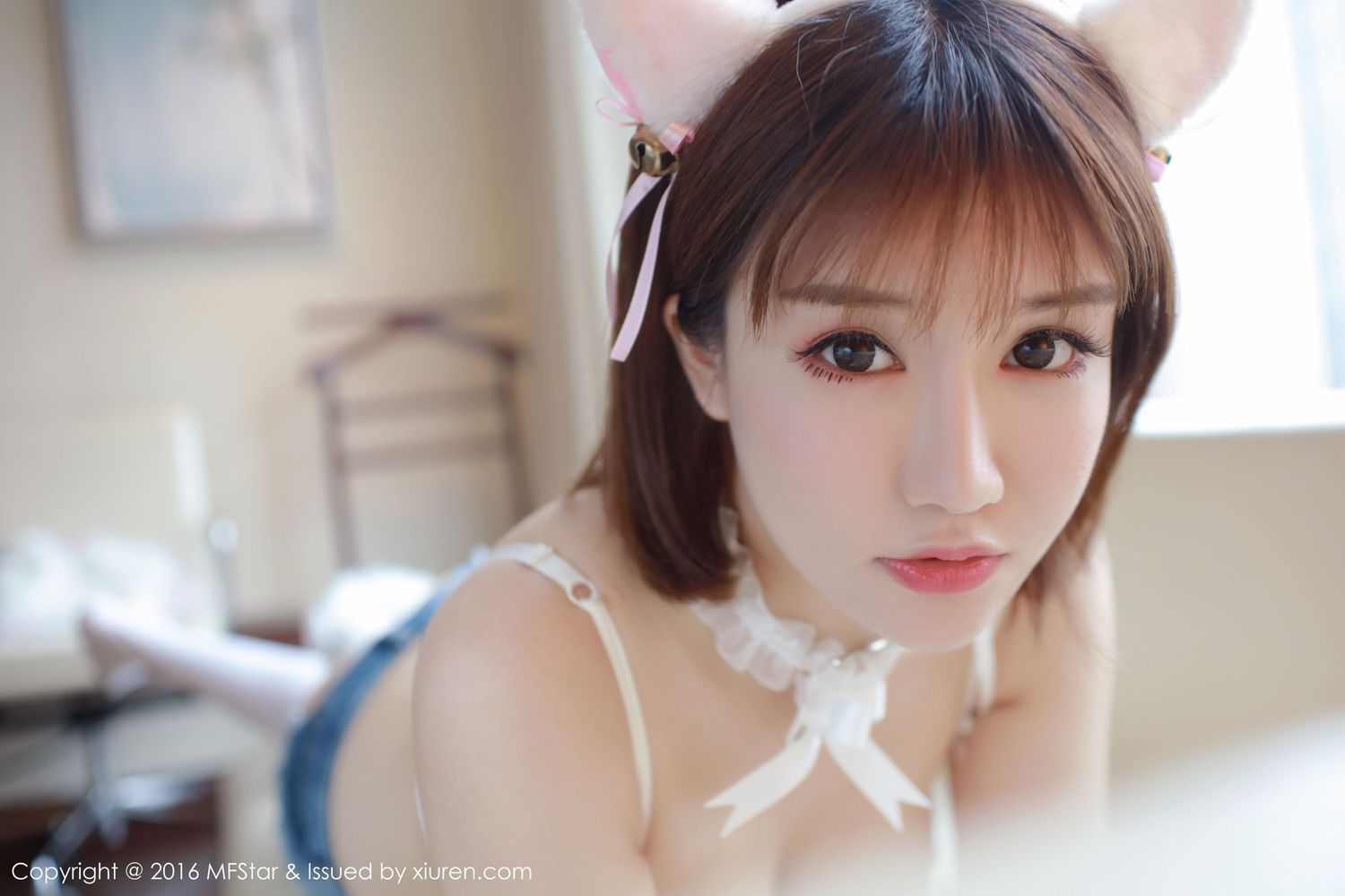 美女模特K8傲娇萌萌Vivian - 性感猫女郎与比基尼系列写真