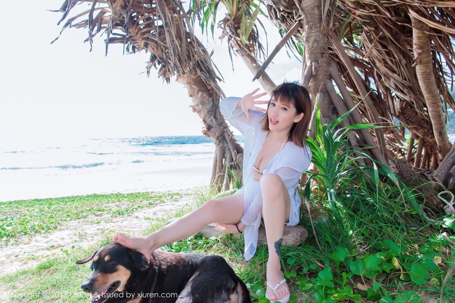 日系女神傲娇萌萌Vivian - 泳装+高叉+湿身系列普吉岛写真
