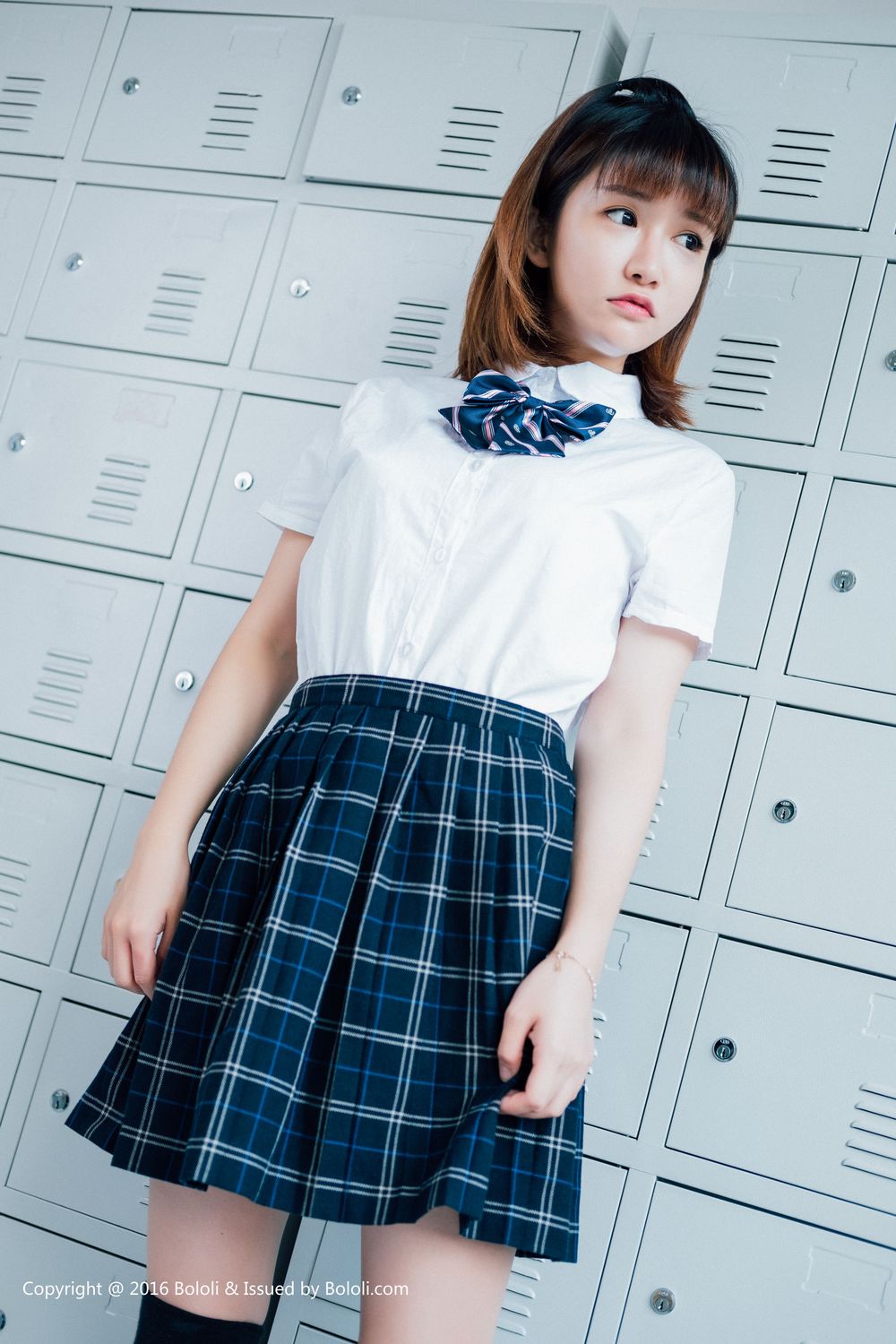 新人模特k8傲娇萌萌Vivian - JK制服激情演绎冈本特辑