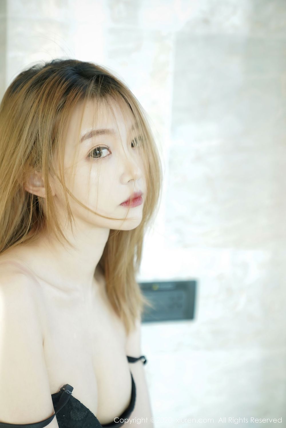 性感女神冯木木LRIS - 白衬衫职场制服OL黑丝系列写真