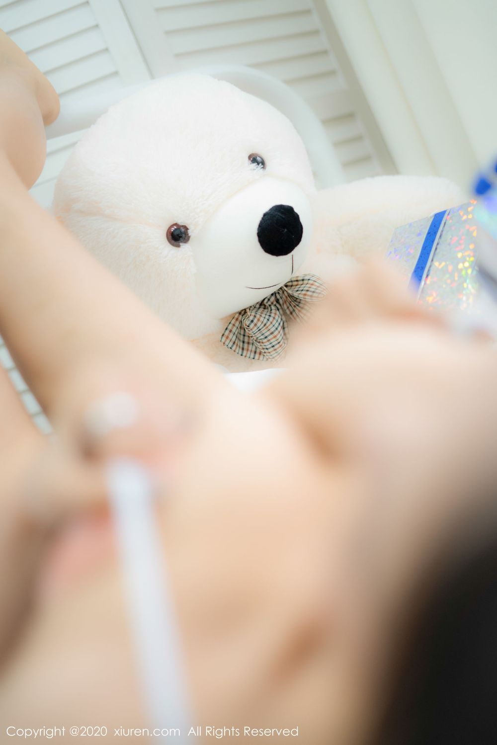 美女模特周井空 - 新年礼盒死库水系列性感写真