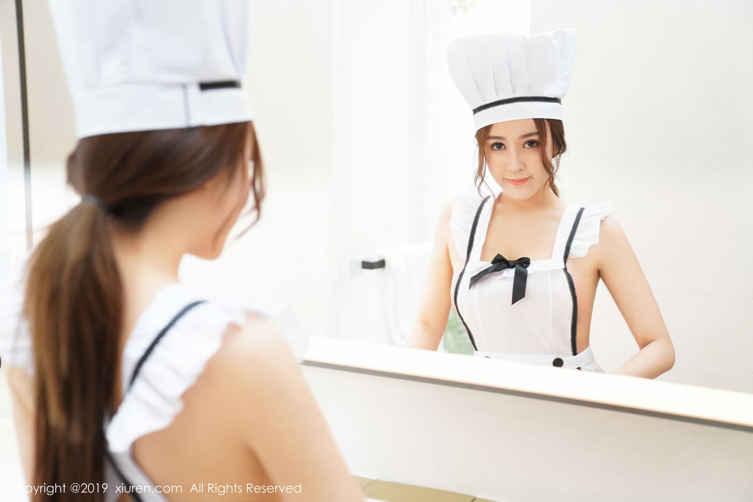 性感女神周井空 - 厨娘加餐情趣主题写真