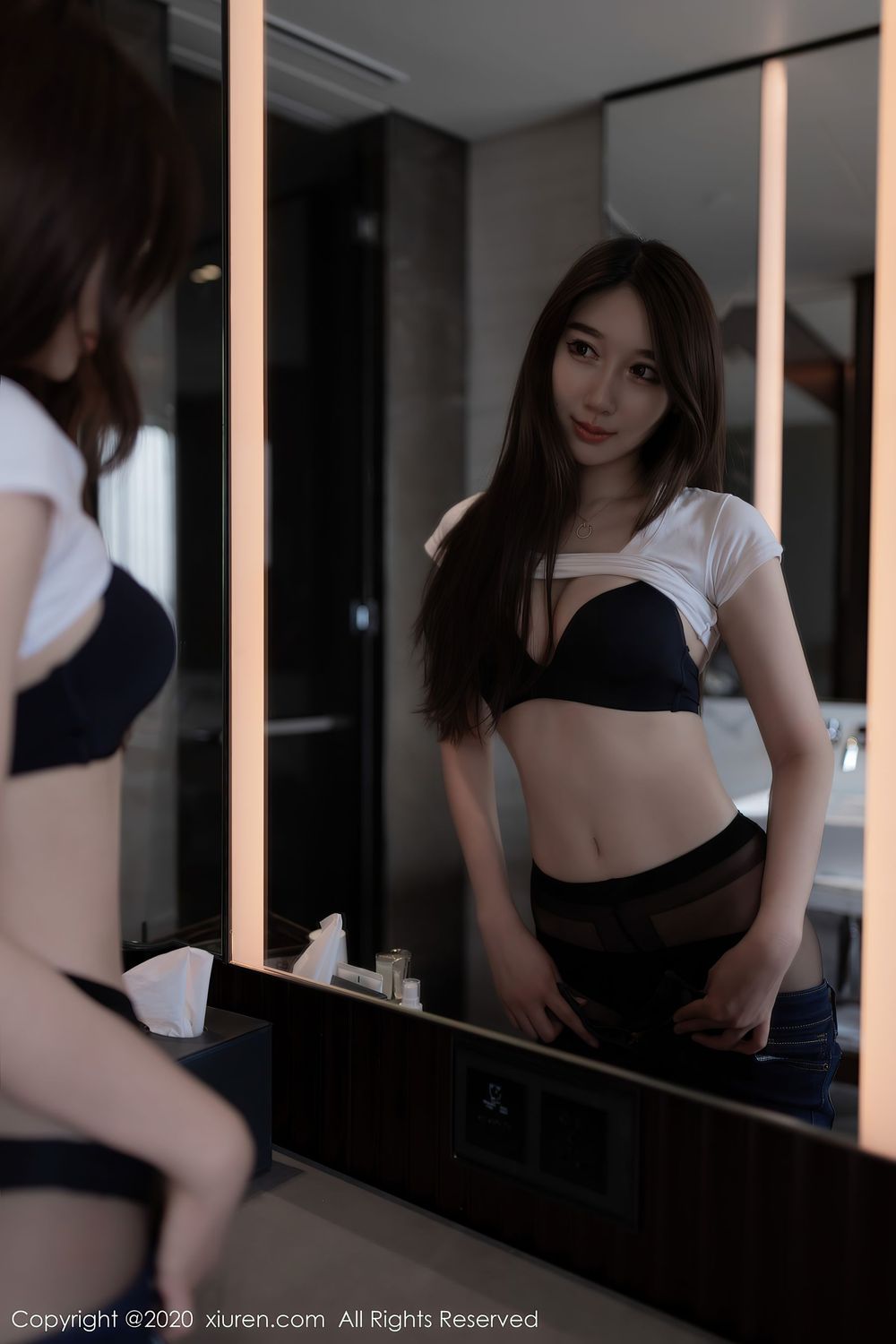 新人模特Victoria志玲 - 黑丝美腿+美臀系列性感写真