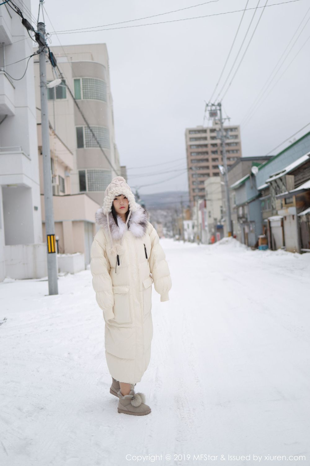 美女模特徐微微mia - 冰天雪地北海道冻人旅拍