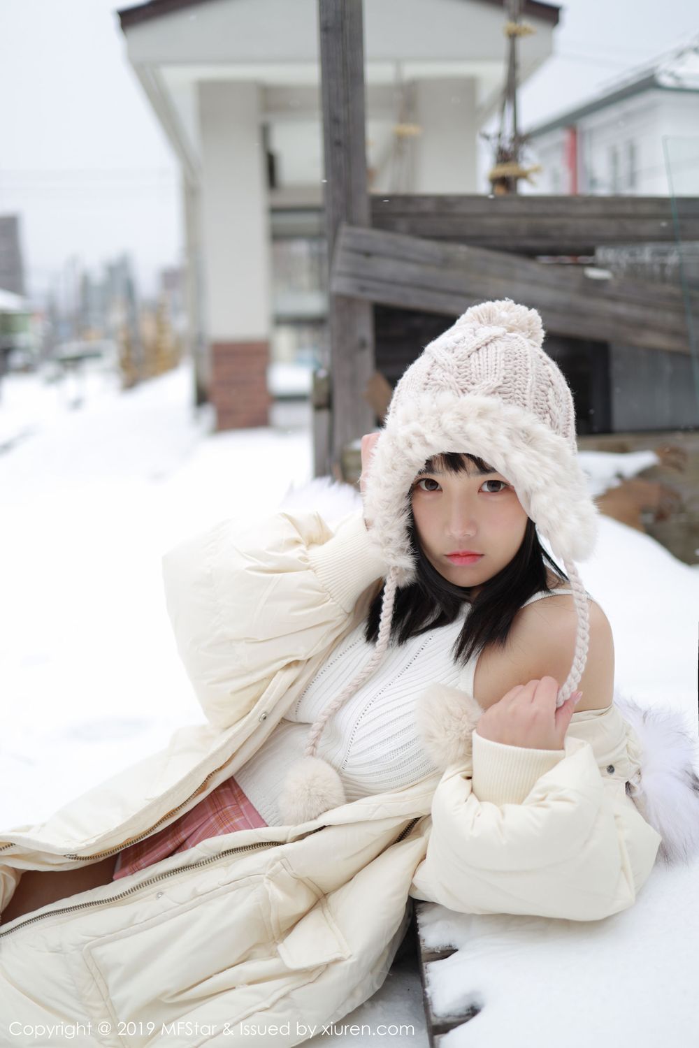 美女模特徐微微mia - 冰天雪地北海道冻人旅拍