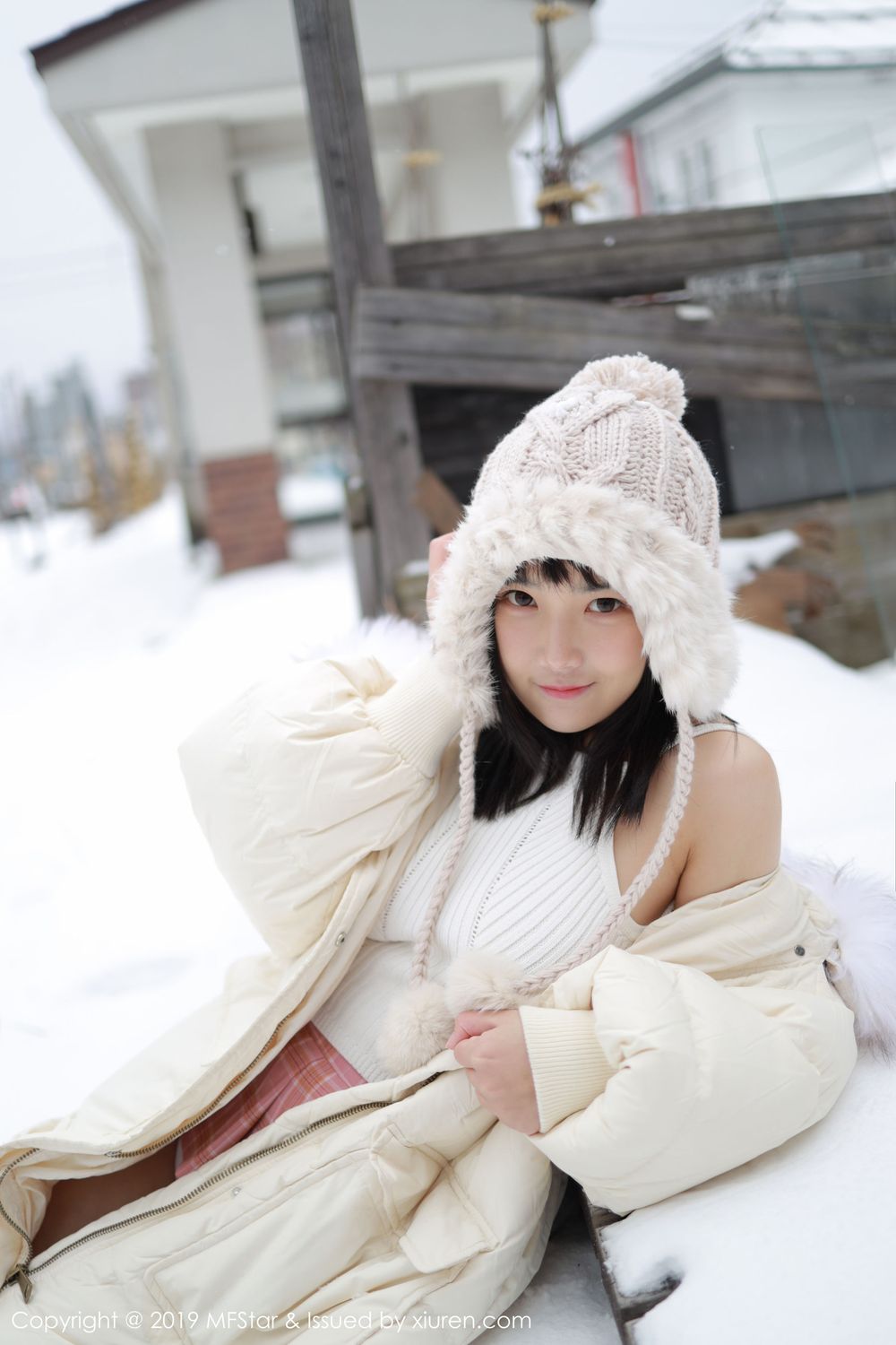 美女模特徐微微mia - 冰天雪地北海道冻人旅拍